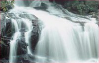 Classic Bonito – Wasserfälle und blaues Wasser